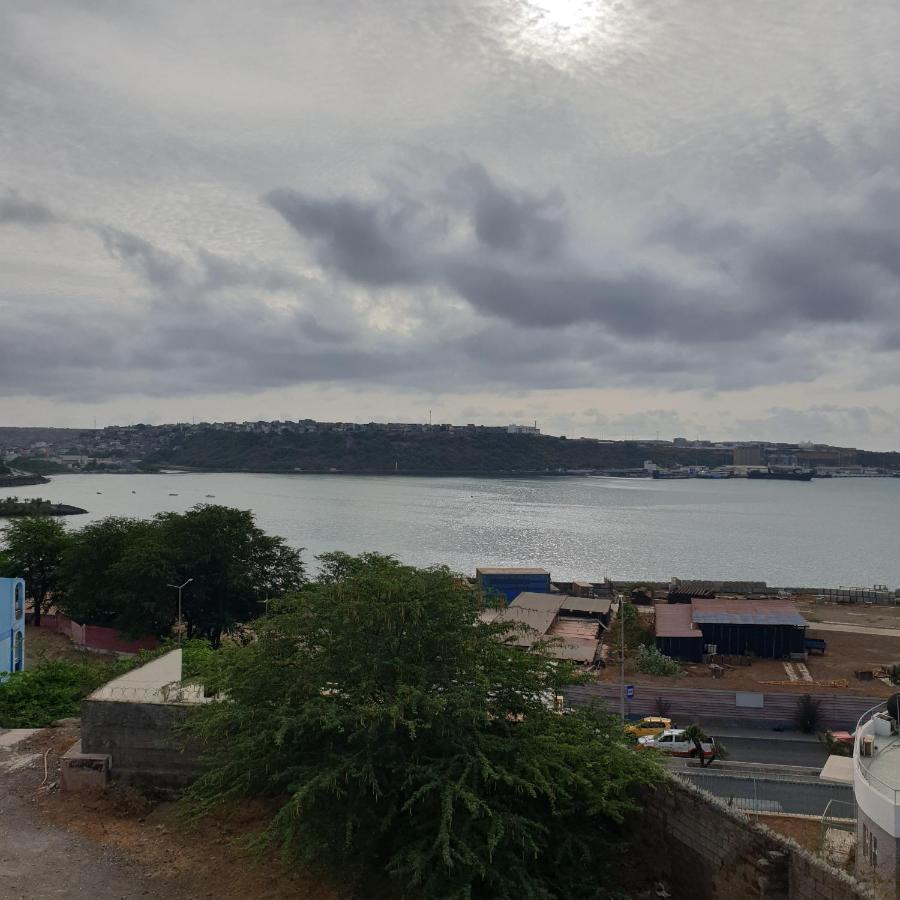 Secularis Capital Apartment Praia Bagian luar foto
